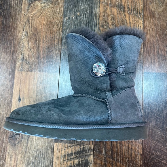 UGG Charcoal Suede Women's Boot with Diamond - Picture 7 of 9
